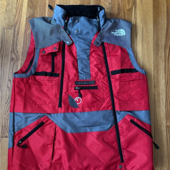 Vintage 90s The North Face Black and Red Steep Tech Vest - Picture 1 of 6